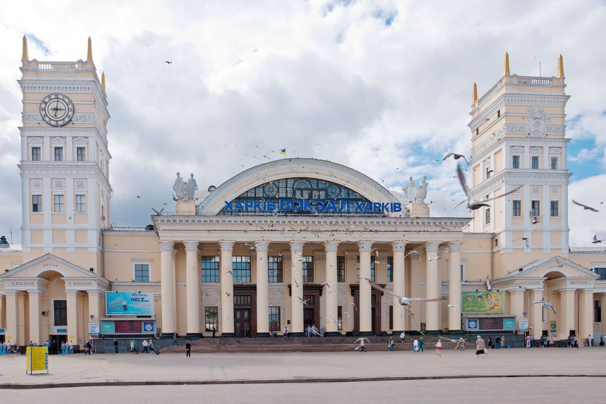 Stationsgebouw Charkov, speelstad Oranje