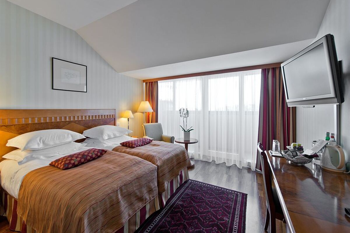 Radisson Blu Astorija Hotel