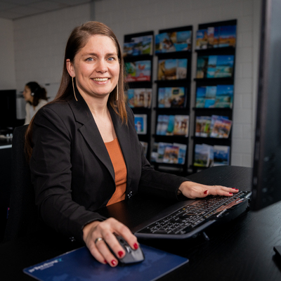 Monica van den Broek